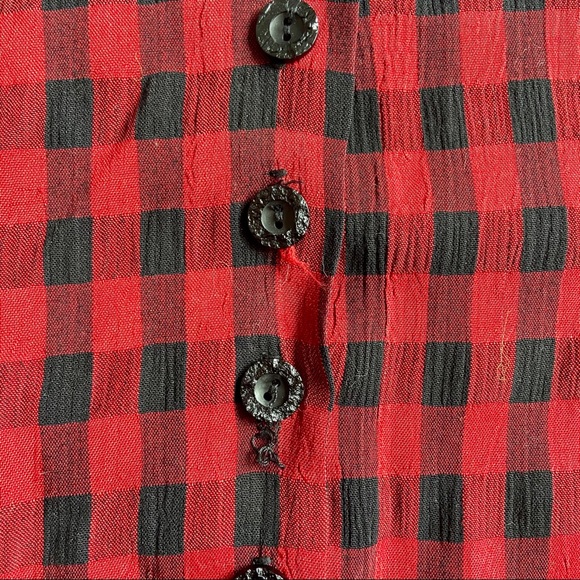 HP⭐️ Vintage 80’s Red and Black Plaid Flannel - Picture 4 of 16